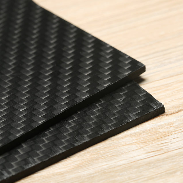 Genmitsu CNC材料 3K カーボンファイバープレート 炭素繊維板 黒色 2ピース 180 x 100 x 2 mm CNC彫り、 エンドミル、切断、DIYクラフトなどに適用されます